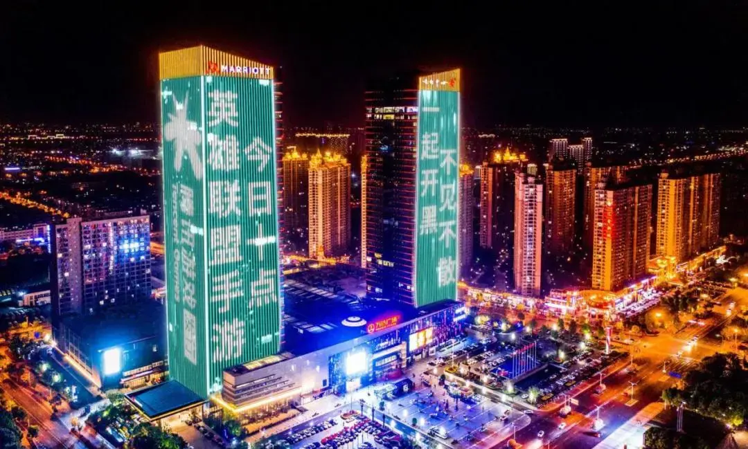 重塑引誘力：感官感官雙重震撼的室外廣告6