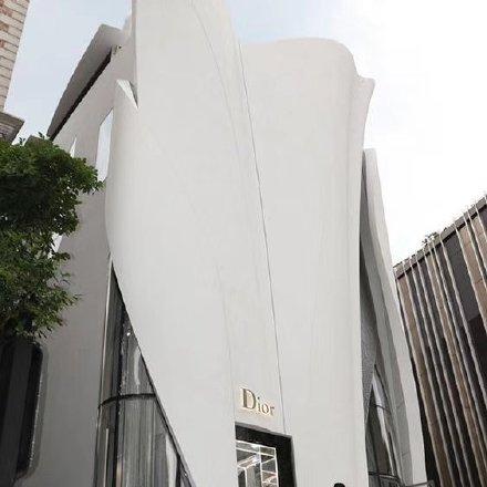 這才是奢侈品門(mén)楣？4